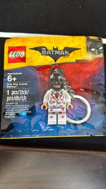 Batman the movie polybag kiss kiss tuxedo 5004928 beschikbaar voor biedingen