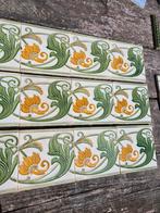 220cm Prachtige art nouveau tegelrand afgebiesd 14+2 stuks