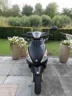 Zip scooter 4 takt 50 cc, Fietsen en Brommers, Scooters | Piaggio, Ophalen, Zip, Zo goed als nieuw, Benzine