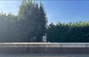 Ligplaats voor een watervilla beschikbaar voor biedingen