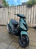 Piaggio zip 190cc ht, Fietsen en Brommers, Scooters | Piaggio, Ophalen, Tweetakt, Zip, Zo goed als nieuw