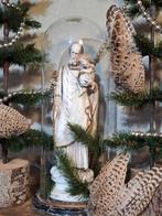 Oude antieke stolp met St Jozef en kindje jezus gipsen beeld, Diversen, Kerst, Ophalen of Verzenden, B, H, H