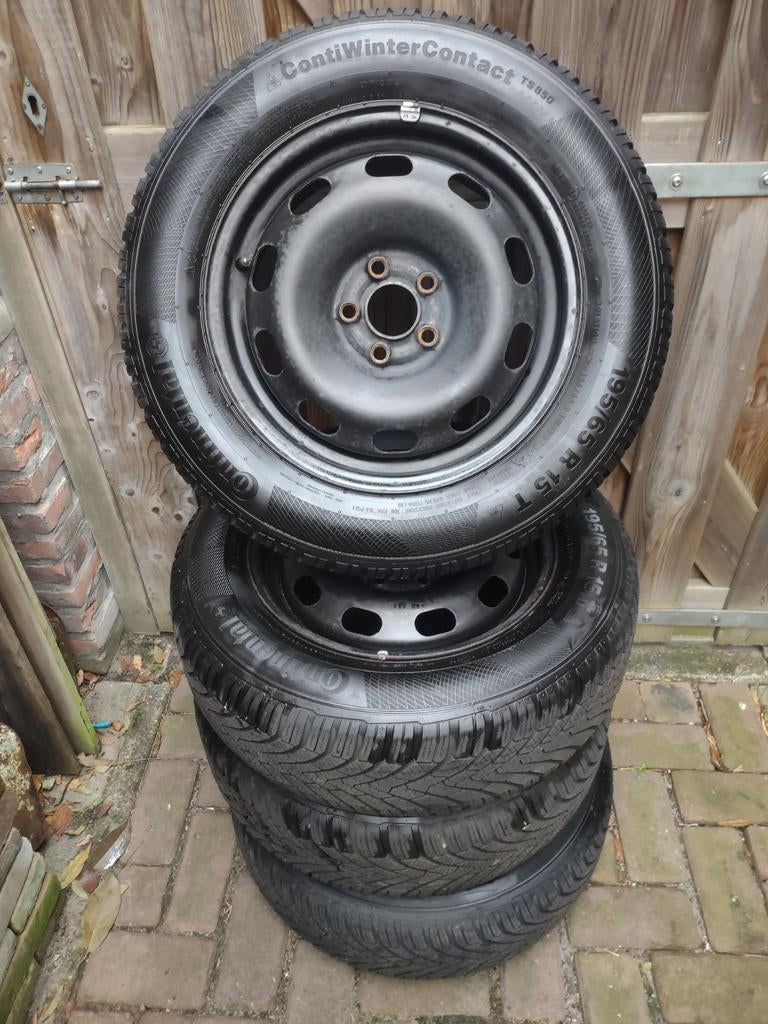 Winterband CONTINENTAL set 7 mm 15 inch VW Seat Skoda ZGAN k, Auto-onderdelen, Banden en Velgen, 15 inch, Banden en Velgen, 195 mm