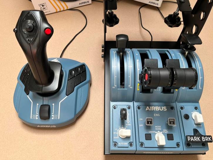 Flight Trustmaster Airbus, Computers en Software, Joysticks, Nieuw, Ophalen of Verzenden
