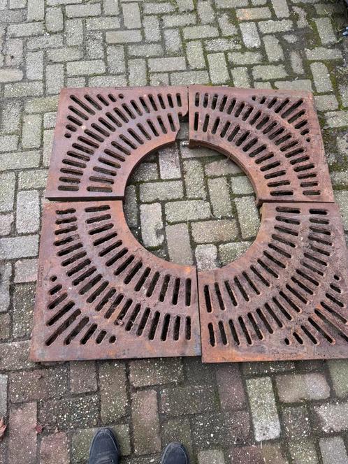 Buderus boomrooster 125x125 gat 60cm, Tuin en Terras, Planten | Bomen, Ophalen