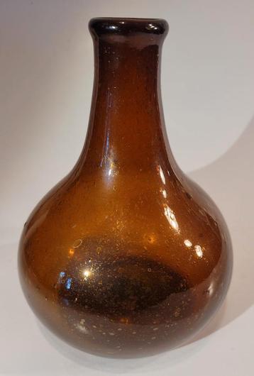 Oude amber Glazen Fles - Handgemaakt glas luchtbellen karaf beschikbaar voor biedingen