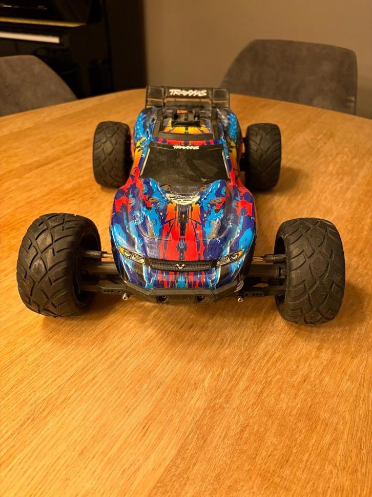 Traxxas rustler 4x4 vxl, Hobby en Vrije tijd, Modelbouw | Radiografisch | Auto's, Gebruikt, Auto offroad, Elektro, Schaal 1:10