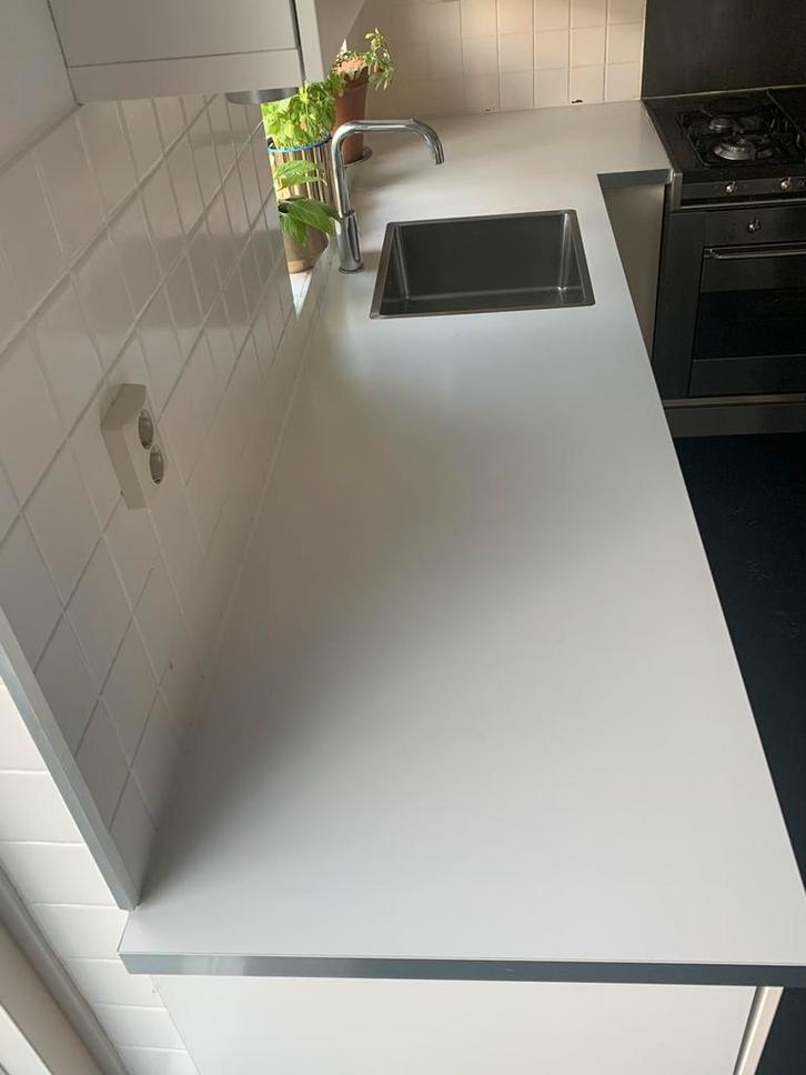 Aanrechtblad inclusief gootsteen, Huis en Inrichting, Keuken | Keukenelementen, Gebruikt, Minder dan 100 cm, 200 cm of meer, 50 tot 75 cm