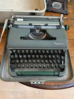 Vintage Olympia Typemachine met Koffer, Ophalen