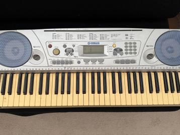 Yamaha PSR-275 Keyboard beschikbaar voor biedingen