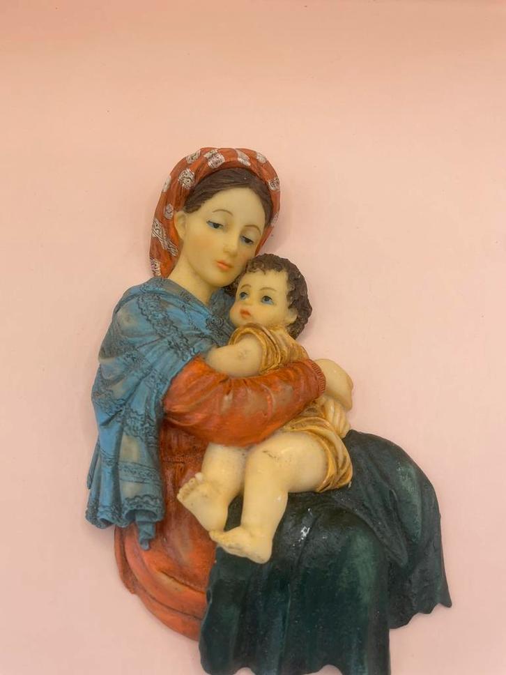 Religieus wandbeeld Maria met kind Jezus – handbeschilderd, Antiek en Kunst, Antiek | Religie, Ophalen of Verzenden