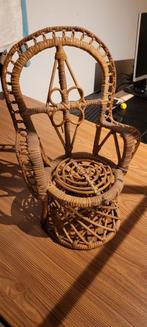 Rotan poppenstoeltje of plantentafeltje, Ophalen