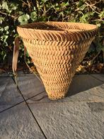 Originele Hmong Draagmand uit Zuidoost-Azië, Ophalen