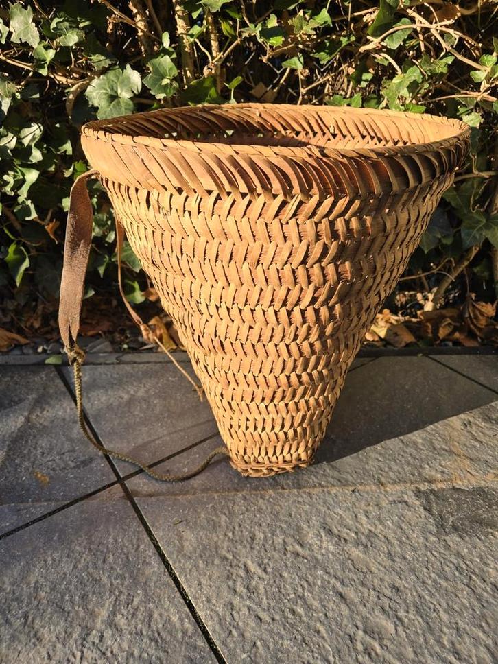 Originele Hmong Draagmand uit Zuidoost-Azië, Antiek en Kunst, Kunst | Niet-Westerse kunst, Ophalen