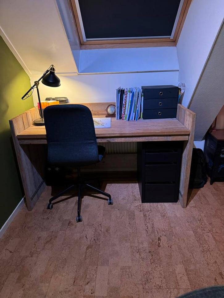 Bureau steigerhout, Huis en Inrichting, Bureaus, Gebruikt, Ophalen