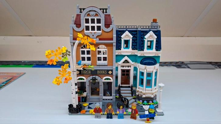 Lego creator expert 10270 Bookshop, Kinderen en Baby's, Speelgoed | Duplo en Lego, Zo goed als nieuw, Lego, Complete set, Ophalen