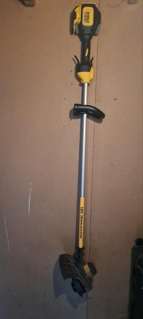 DeWalt DCMST561N 18V XR Grastrimmer - Accu, Tuin en Terras, Bosmaaiers, Ophalen