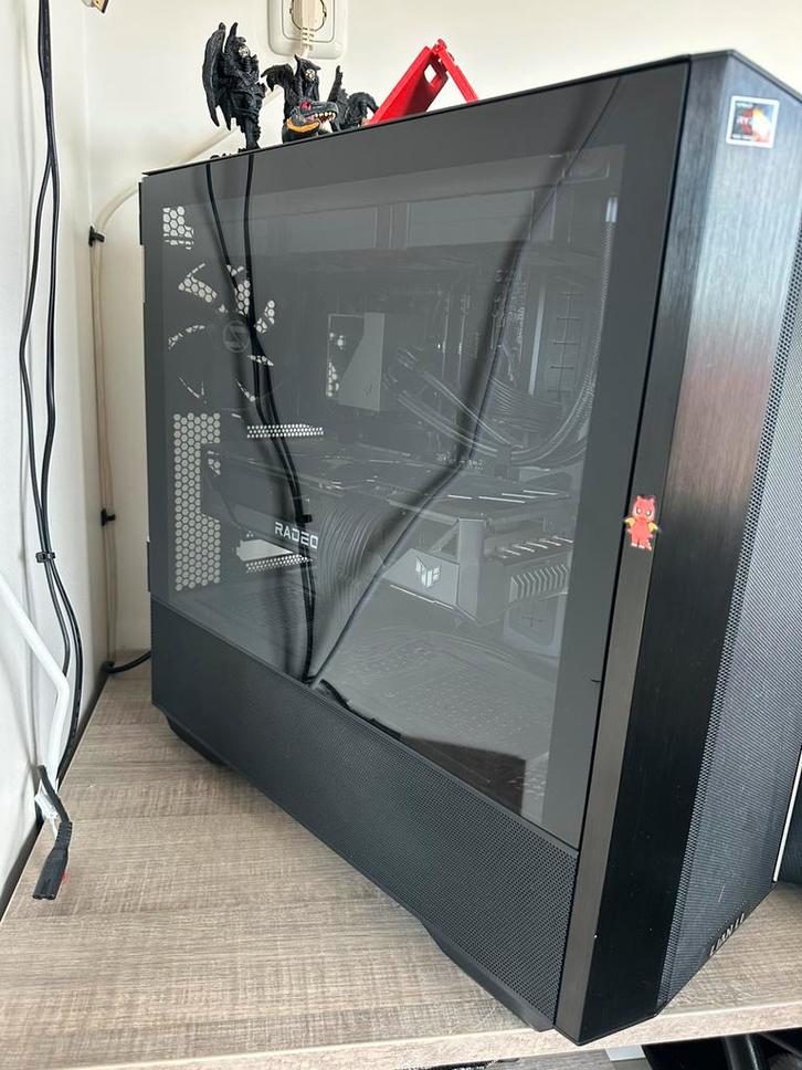 Gaming PC | Ryzen 7 7800X3D | RX 7900 XT | 32GB DDR5, Computers en Software, Computerbehuizingen, Zo goed als nieuw, Ophalen