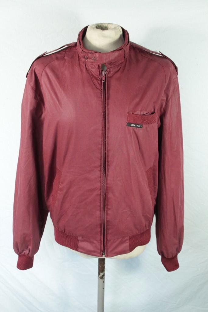 Leuke bordeaux rode tussenjas.Mt 40.Merk Members Only, Kleding | Dames, Jassen | Winter, Zo goed als nieuw, Maat 38/40 (M), Rood