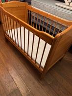 Baby ledikant (hout) met matras, Ophalen, Gebruikt, Ledikant