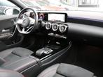 Mercedes-Benz CLA-klasse 250 e AMG Line I Leder I Keyless I, Auto's, Mercedes-Benz, CLA, Gebruikt, 4 cilinders, Sedan