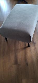 Poef/hocker, Ophalen, Strak, 75 tot 100 cm, Zo goed als nieuw