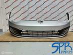 VW GOLF 8 VIII Voorbumper GRILL GRILLE COMPLEET 5H0807217AF, Gebruikt, Ophalen of Verzenden, Bumper, Volkswagen