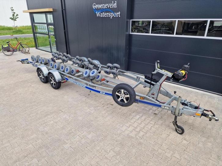 Kalf S2700-74V Easyroller | 2021 | Elektr. lier | Led verl., Watersport en Boten, Boottrailers, Gebruikt
