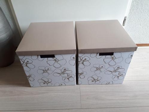 2 dozen met deksel voor Ikea Kallax kast, Doe-het-zelf en Verbouw, Kratten en Dozen, Zo goed als nieuw, Ophalen