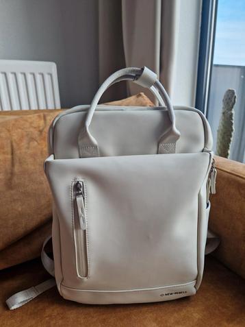 New Balance rugtas (Harper miami beige 10L). Super backpack! beschikbaar voor biedingen