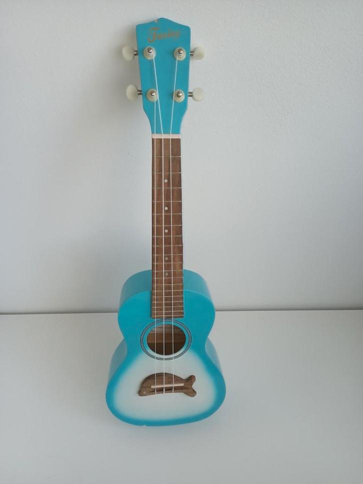 Fazley Mini Gitaar - Mist Snaar, Muziek en Instrumenten, Snaarinstrumenten | Overige, Gebruikt, Ukelele, Ophalen of Verzenden