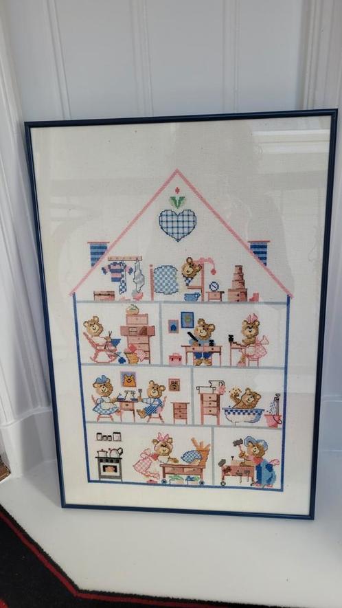 Prachtig borduurwerk voir een baby of kinderkamer, Kinderen en Baby's, Kinderkamer | Inrichting en Decoratie, Zo goed als nieuw