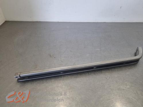 Schuifdeur Rail rechts van een Volkswagen Caddy, Auto-onderdelen, Carrosserie en Plaatwerk, Volkswagen, Gebruikt, 3 maanden garantie