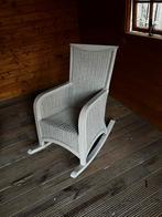 Schommelstoel, Huis en Inrichting, Stoelen, Ophalen, Gebruikt, Wit, Eén