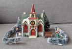 Lemax 10 Piece Lighted Village Set 96136K, Diversen, Kerst, Ophalen of Verzenden, Gebruikt