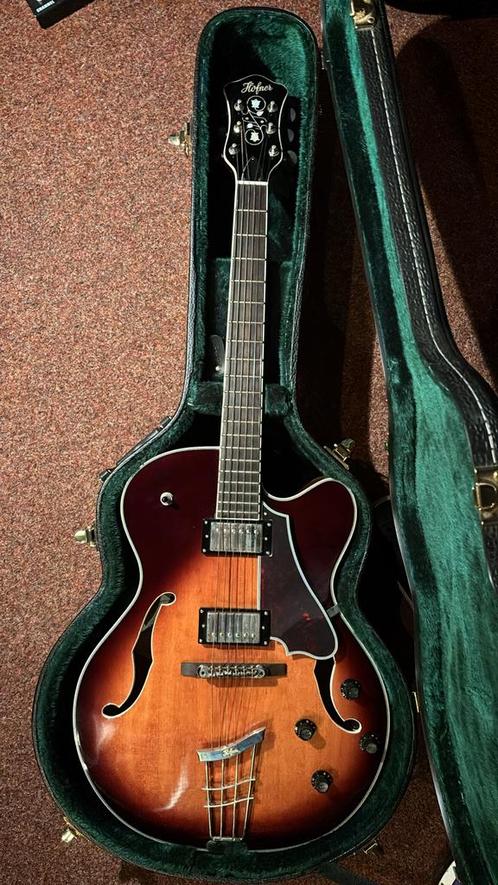 Hofner HCT J17 Archtop Jazz / rock met Koffer, Muziek en Instrumenten, Behuizingen en Koffers, Zo goed als nieuw, Elektrische gitaar