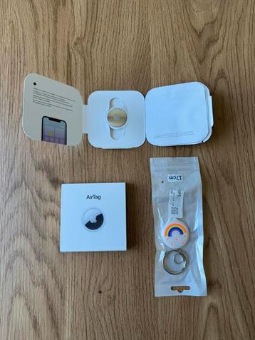 Originele Apple AirTag in doosje + sleutelhanger beschikbaar voor biedingen