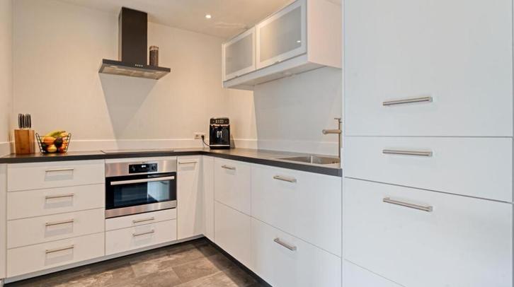 Keuken, Huis en Inrichting, Keuken | Complete keukens, Gebruikt, Hoekkeuken, Wit, Kunststof, Ophalen