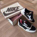 Nike x Travis Scott Olive Sneakers, Overige kleuren, Nieuw, Ophalen of Verzenden, Sneakers of Gympen