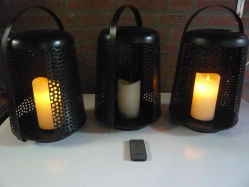 windlichten zwart metaal, Huis en Inrichting, Woonaccessoires | Kandelaars en Kaarsen, Zo goed als nieuw, Kandelaar, 25 tot 50 cm