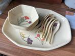 Mooie plastic dinerset met bloemmotief, Ophalen of Verzenden, Gebruikt, Overige materialen