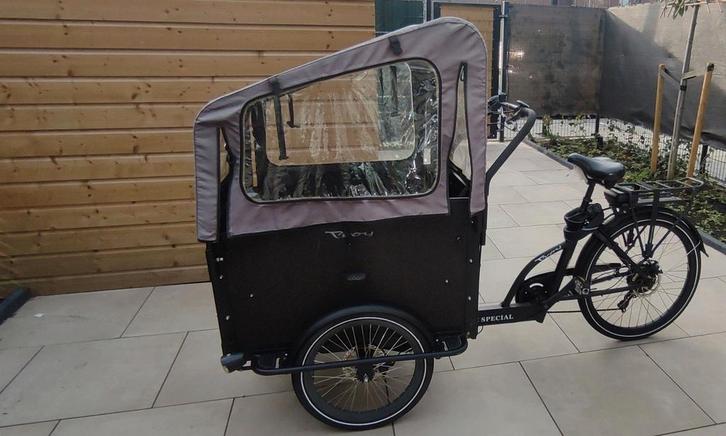 Troy Vogue Elektrische Bakfiets 2.5 jaar oud, Fietsen en Brommers, Fietsen | Bakfietsen, Gebruikt, Overige merken, 4 kinderen of meer