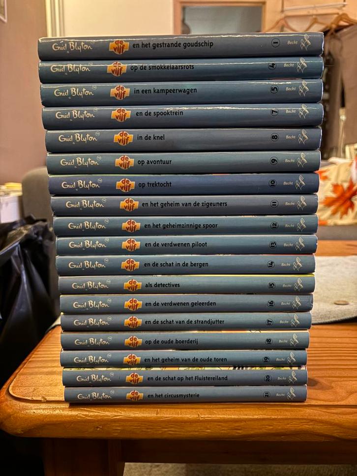 18x de Vijf hardcover boeken - Enid Blyton - Nederlandstalig, Boeken, Avontuur en Actie, Gelezen, Ophalen of Verzenden