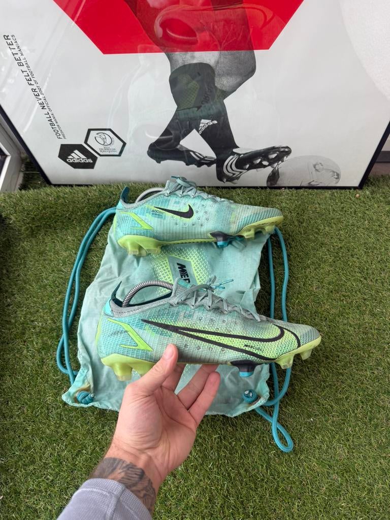 Nike Mercurial Vapor voetbalschoenen, Maat XS of kleiner, Schoenen, Ophalen of Verzenden, Zo goed als nieuw
