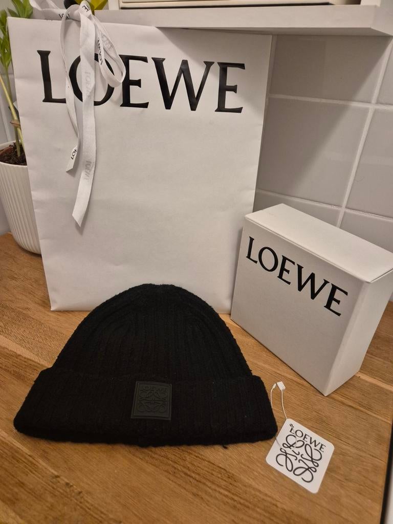 Loewe Muts Cashmere & Wol, Ophalen of Verzenden, Nieuw