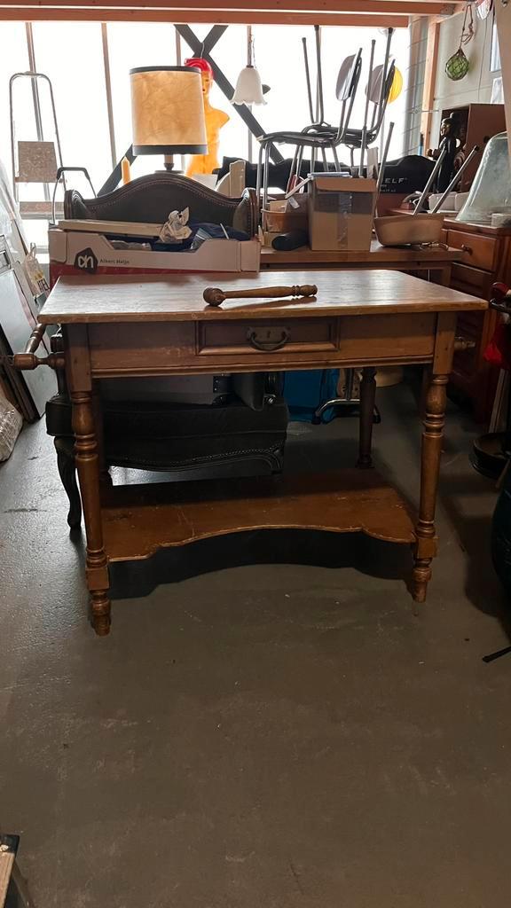 Antiek houten wastafel bureau vintage, Antiek en Kunst, Antiek | Meubels | Tafels, Ophalen