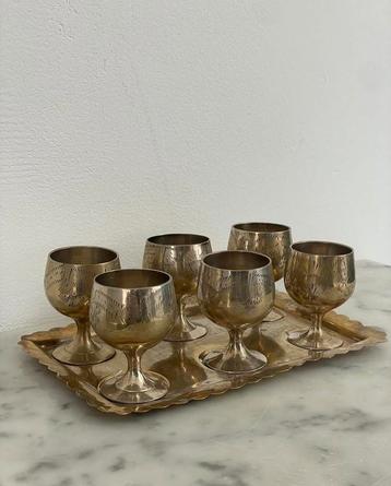 Set 6 verzilverde glaasjes op voet met dienblad plateau beschikbaar voor biedingen