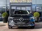 Mercedes GLA-klasse 200 AMG Line|ACC|STERRENHEMEL|SFEERVERL., 15 km/l, 4 cilinders, Adaptive Cruise Control, Leder en Stof
