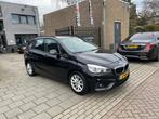 BMW 2-serie Active Tourer 218i Essential 2e Eigenaar! Trekha, 65 €/maand, 136 pk, Gebruikt, Euro 6