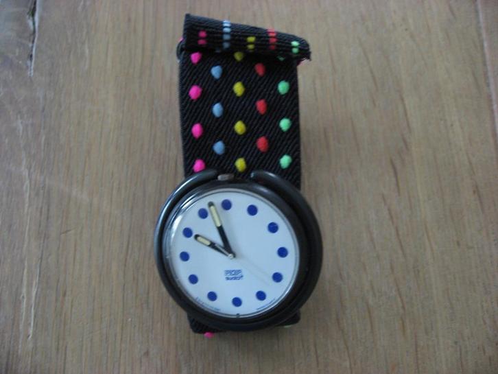 zgan vintage jaren 80 Pop Swatch horloge met stretch band, Sieraden, Tassen en Uiterlijk, Horloges | Dames, Zo goed als nieuw
